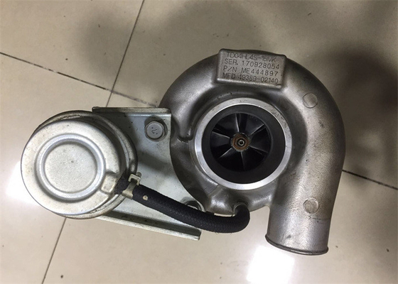 4M50 توربو دست دوم برای بیل مکانیکی HD820V SY195-10 ME444897 49389-02140